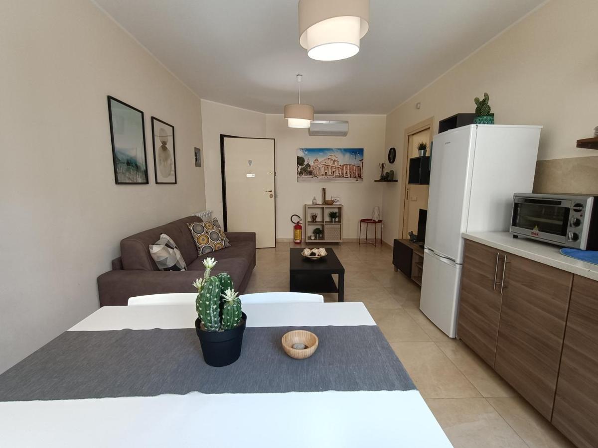 Friends & Family Apartment - Free Parking Car Catania Eksteriør bilde